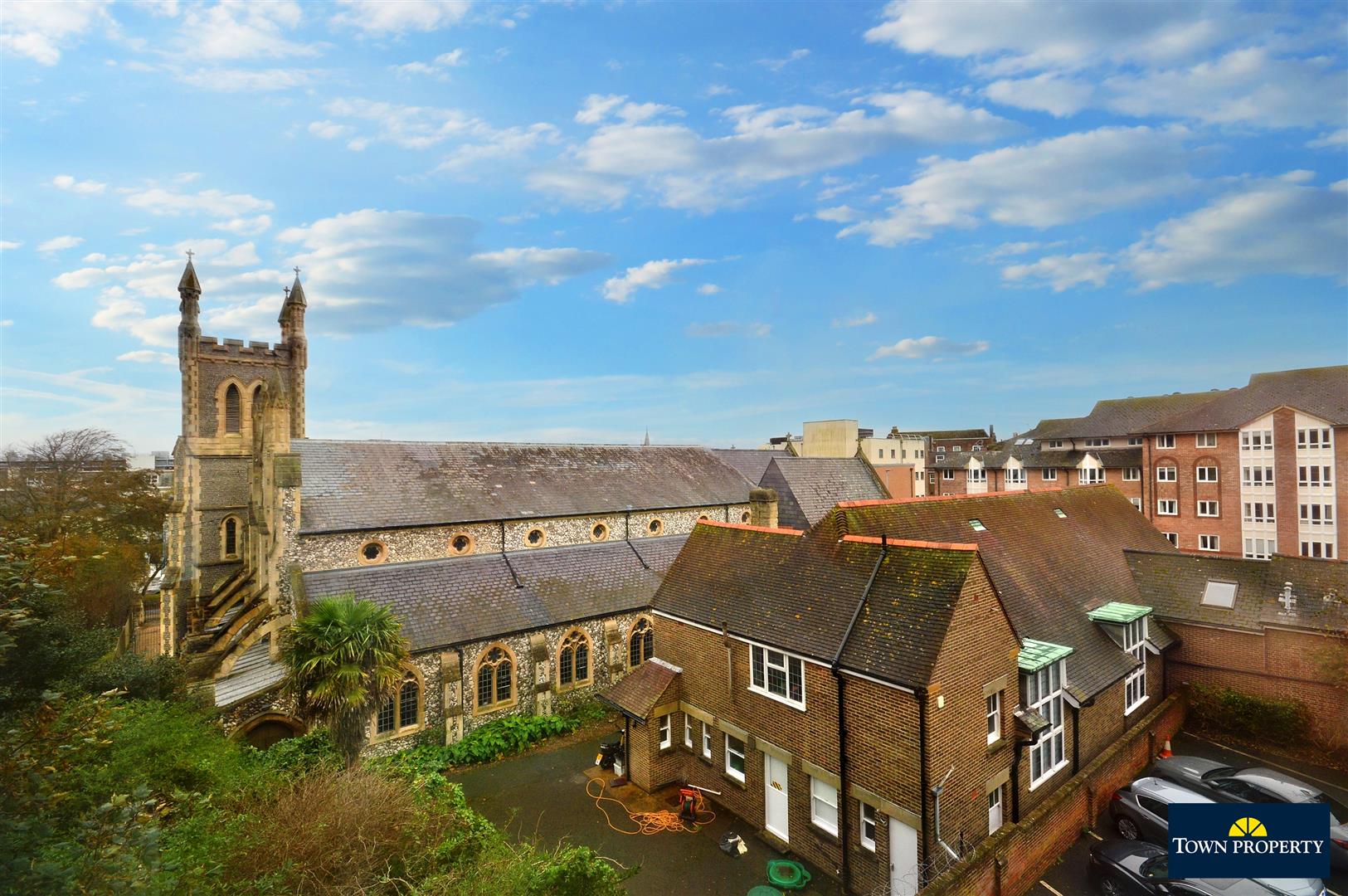 Property Details for Hartington Place Eastbourne BN21 3BW Town Property Estate Agents